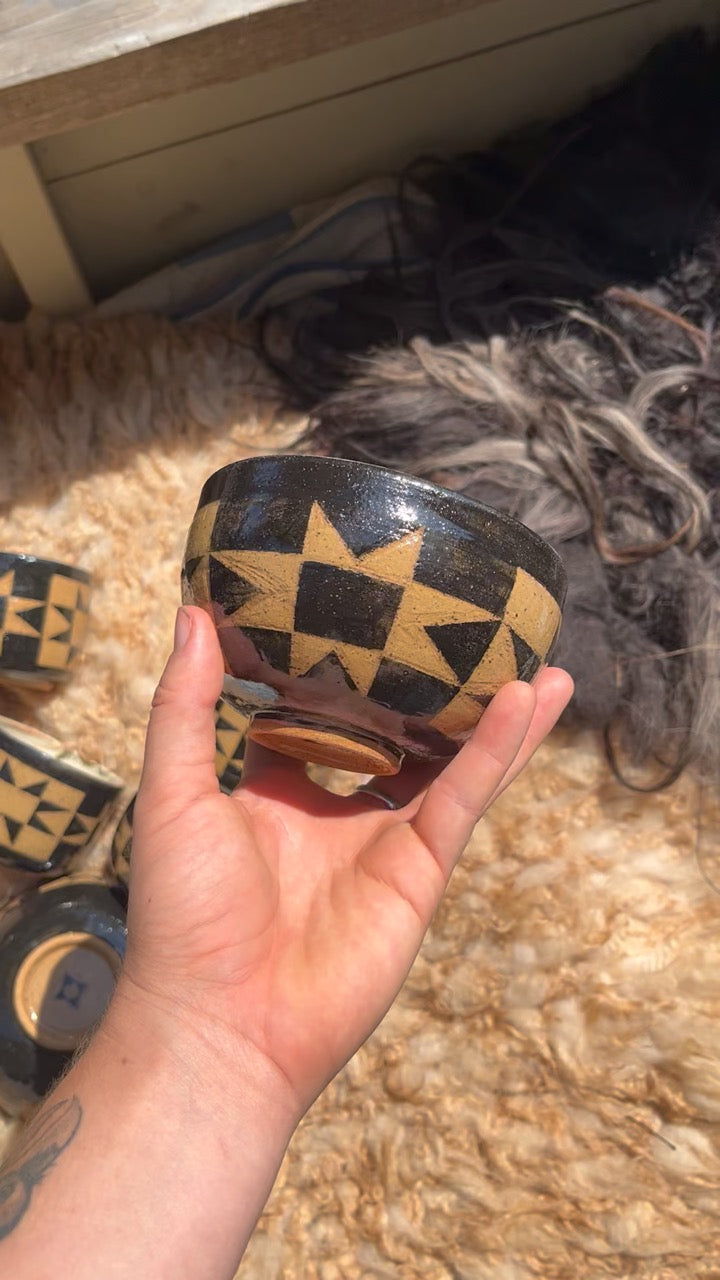 Sawtooth Quilted Bowl